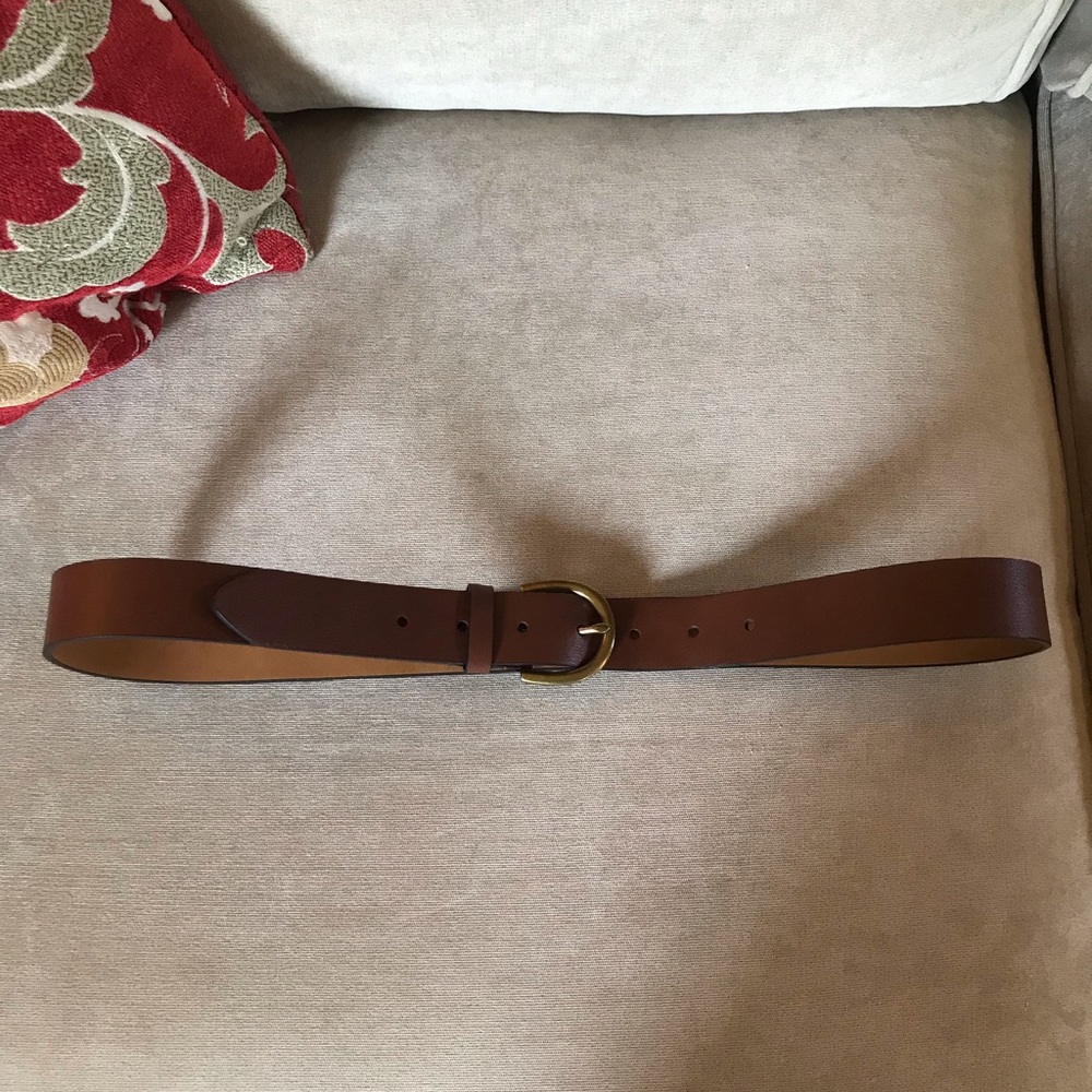 Women’s CHAP’S belt. Size M.